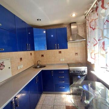 Продаж 2- х квмнатна квартира  вул. Космічна