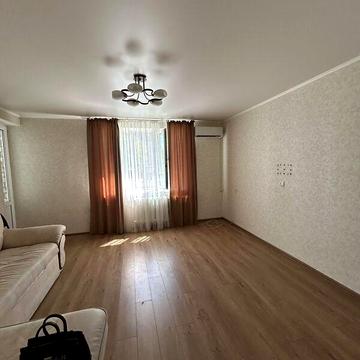 Довгострокова оренда 2к Квартира Льотна вулиця