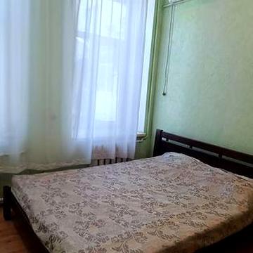 Сдам  1 но комнатную  квартиру  ЦЕНТР  улица  ЕВРОПЕЙСКАЯ