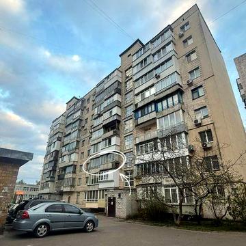 3-кімнатна квартира, цегляний будинок, 3 поверх