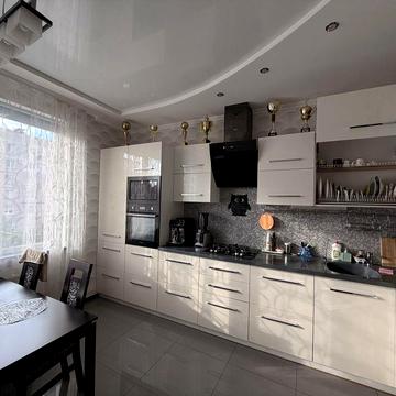 Сдается 3-х комн. кв. в ЖК Бородино