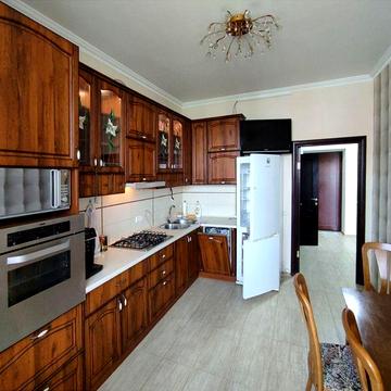 2 комнатная квартира, новый дом парк Победы