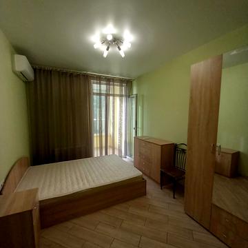 Петропавлівська вул., 40