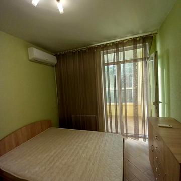 Петропавлівська вул., 40