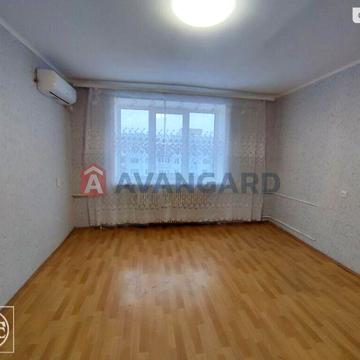 Продам 2к квартиру на Замості