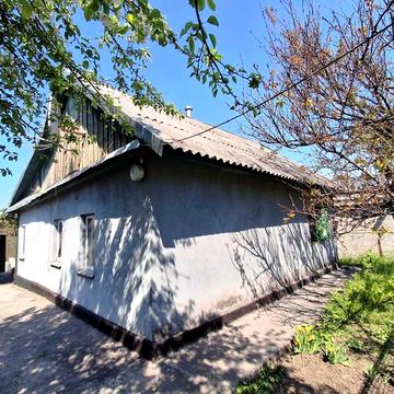 Продам затишний будинок Камянське