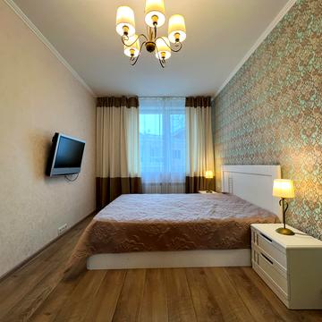Академіка Ромоданова вул. (Льва Толстого), 50-Б