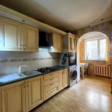 Під програми можно! Продам 3-кімнатну квартиру на Таїрова!
