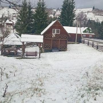 Здаємо будиночок в Карпатах тимчасово занятий.