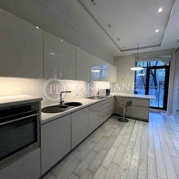 Продам 3 кім  134м Берестейський просп  Crystal Park