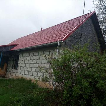 Продається будинок в селі Ставище Житомирської області Житомирського району. Та трактор