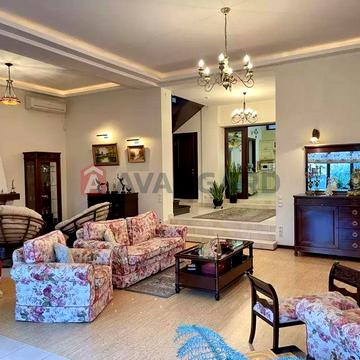 Продам дом 240 кв м в центре Днепра, ул. Сташкова, Гагарина