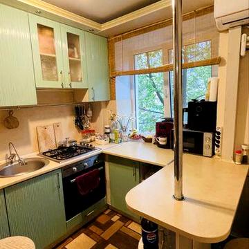 2-к квартира біля парку, 2 пов., з ремонтом, можливо по сертифікату_Ol