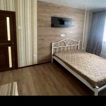 Продам 2-квартиру Космическая