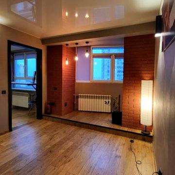Продам 2 комнатную квартиру с ремонтом метро 23 Августа
