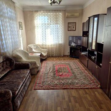 2-кімнатна з індивідуальним газовим опаленням. Можна по сертифікату