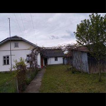 Продається житловий будинок із прибудовами
