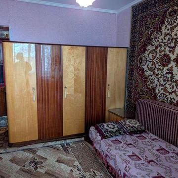 Здам хорошу двокімнатну квартиру по вул. Космонавтів, 44
