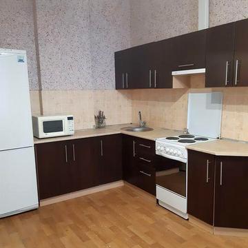 Продажа 2 ком. квартиры 83 м, возле метро 23 августа, новострой МКДУ 2008 года