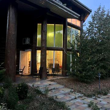 Дім зі зруба ділянка 50 соток серед лісу з будинком та банею 200 кв  зі сруба Проців Процев