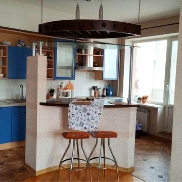 4-кімнатна квартира Осокорки, Срібнокільська 14а