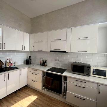 Продаж ДВУШКИ в центрі Чешка! Велика тераса