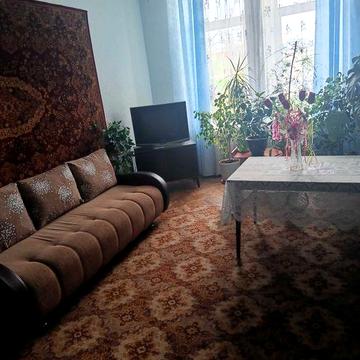 Продам 3-х комн.квартиру м.Холодная гора