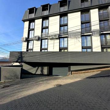 Здана 1 кімнатна квартира в центрі міста