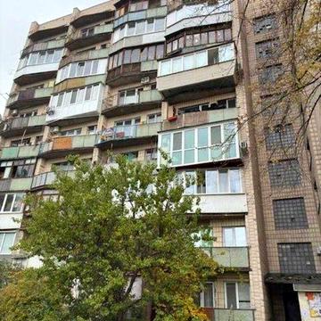 1к  на ВІРМЕНСЬКІЙ біля м. Вирлиця / Бориспілька ДЕРЖПРОГРАМИ / готівка