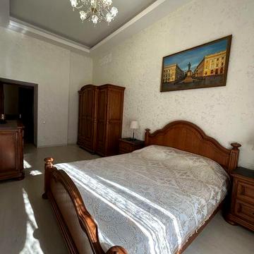 Продам квартиру Одеса Дерибасівська/ Рішельевська
