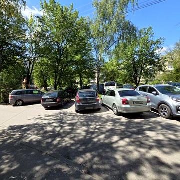 Унікальна пропозиція 3 кім. Житло або Бізнес на першій лінії в. 600 річчя Агв