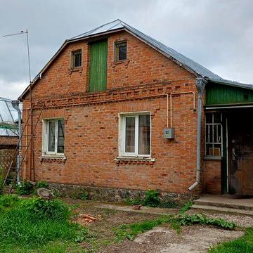 Продається будинок у Фастові м-рн Заріччя.