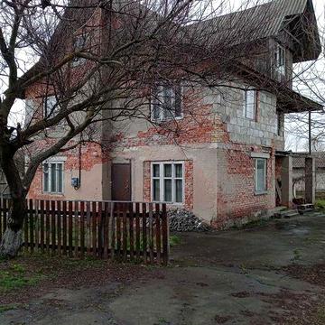 Двоповерховий будинок в селі Лука (12км від Житомира) 193кв.м на ділянці 30с