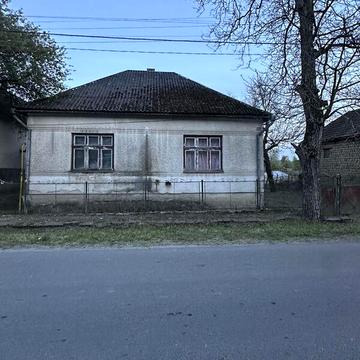 Продаж 2к Дім Центральна вулиця