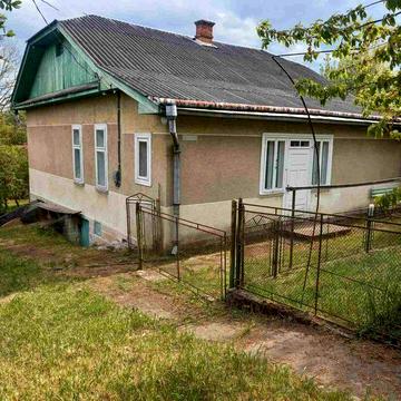 Продам будинок місто Долина