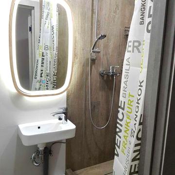 Продам Слобожанский и Калиновая Артековская27 смарт квартиру евроремон