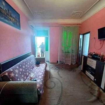3 комн-50 метров. Центр. Балкон. АГВ. Жилое состояние.ул Водопроводная