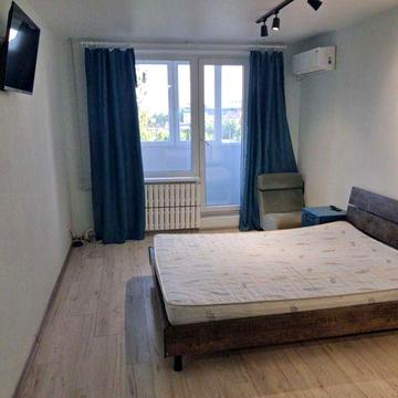 Продам 1 комн. квартиру 37.3 м2 с ремонтом, мебелью и техн. РА