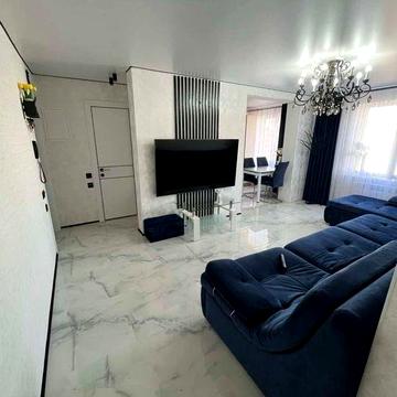 Продам 3к квартиру з ремонтом на жм покровський/червоний камінь/парус/комунар