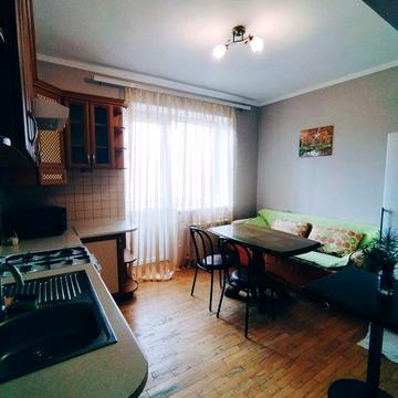 Оренда 1кім.кв., вул. Білозіра (р-н вул.Незалежності)