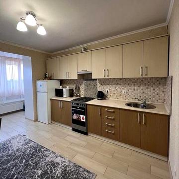 Новобудова, оренда 1 кім квартира, 250$