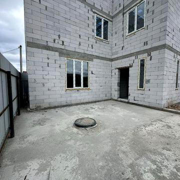 Продається будинок в Крюківщині. Без комісії. 200 м. від школи