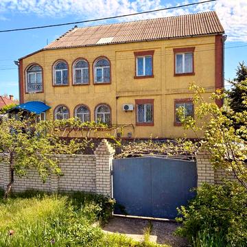 РОЗКІШНИЙ СІМЕЙНИЙ БУДИНОК БІЛЯ РІЧКИ В РАЙОНІ КАЗАРСЬКОГО