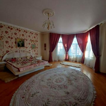 Пілотна вул., 400
