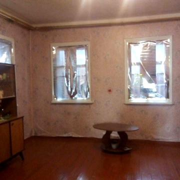 Продаємо за 9000 добротний будинок в центрі с. Малинівка, пл. 65 кв.м