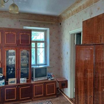 Продам дом ул.Володарского84(Кониського),70м2, уч-к 0.036га, 70000$