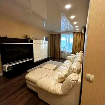Продам 3к квартиру с хорошим ремонтом, Алексеевка, м. Победы (90460)