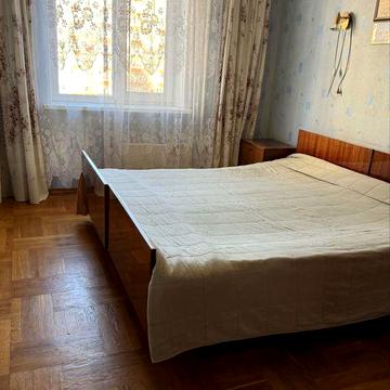 3 к вул Белова, Єпіцентр, продаж