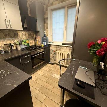 1 кім квартира в Корабельному районі, з ремонтом Сертифікат