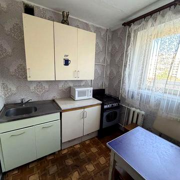 Здам 1к квартиру в Коцюбинському вул.Меблева 10 цегляний теплий будинок Газ